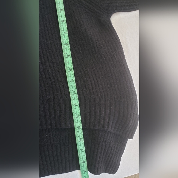 Wilfred high-low turtleneck - Picture 2 of 3